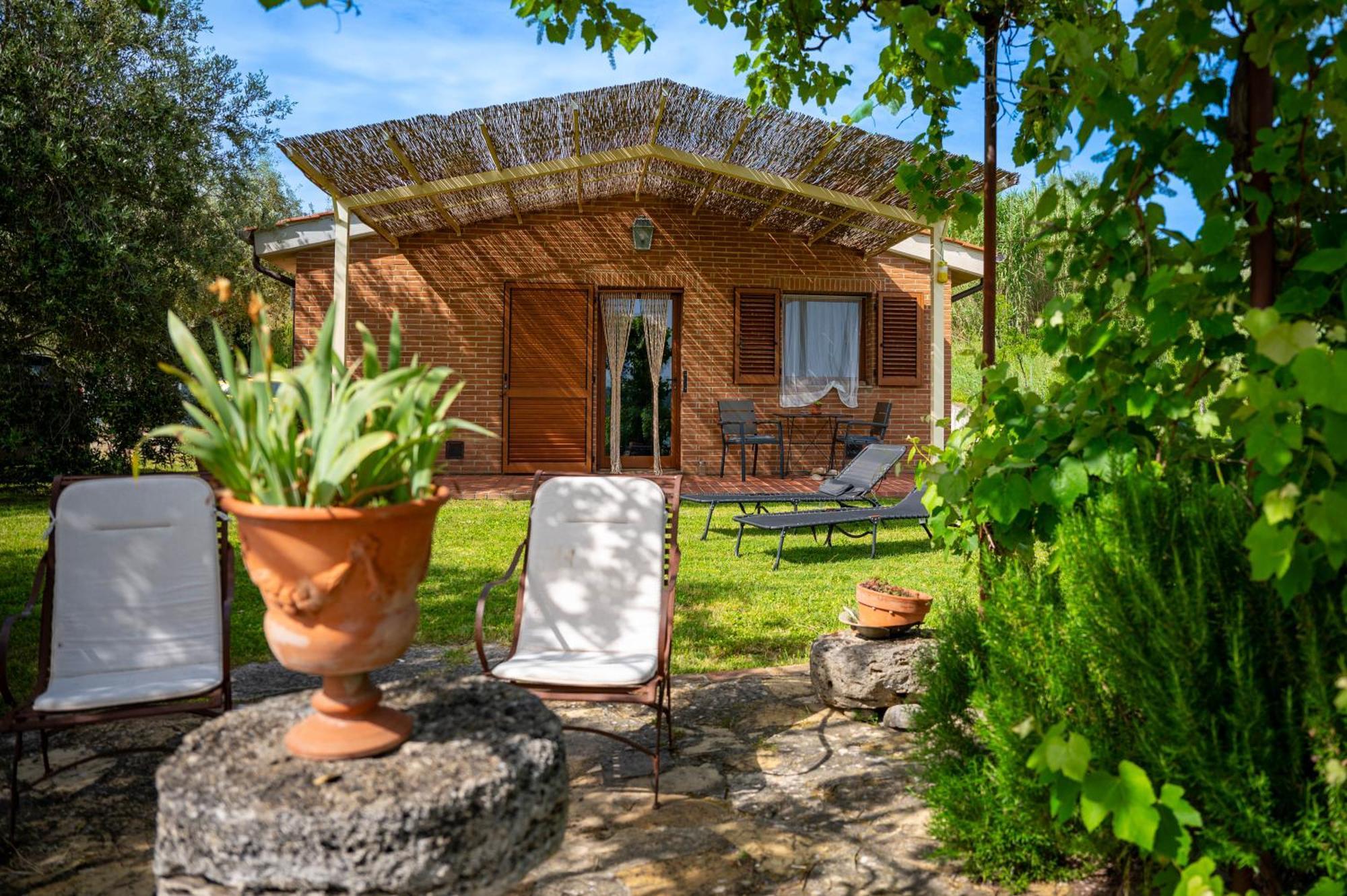 Agriturismo Poggio Antico 비나미 외부 사진